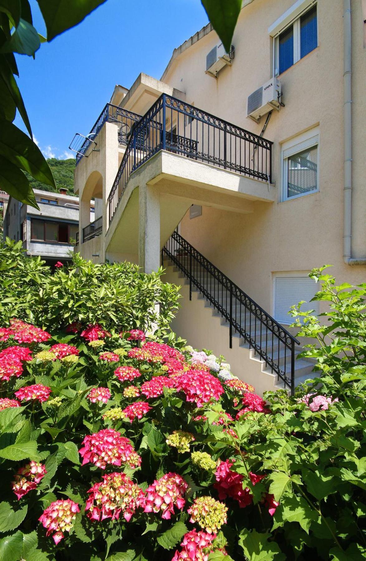 Apartments Raicevic Budva Exterior foto