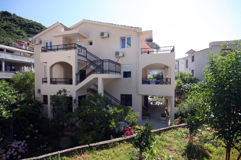 Apartments Raicevic Budva Zimmer foto