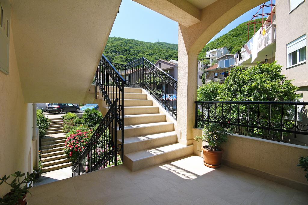 Apartments Raicevic Budva Exterior foto