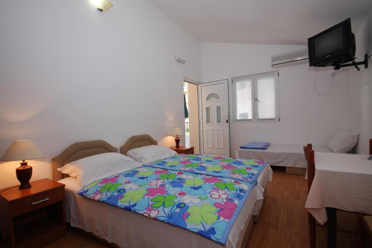 Apartments Raicevic Budva Zimmer foto